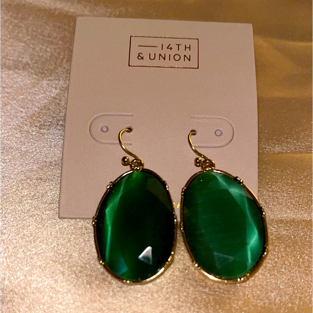Green Gemstone Earrings 7$